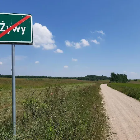Czarna Jachta - Czesc Domu Na Wylacznosc Kruklanki
